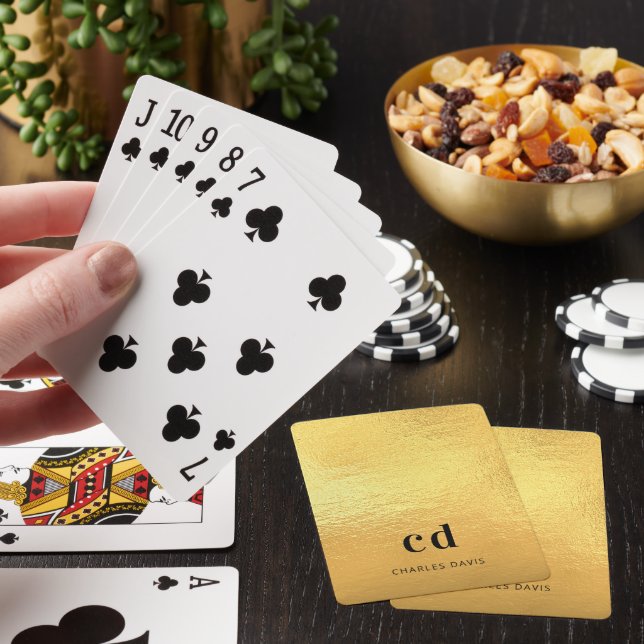 Goldene Anfangsbuchstaben des Namens in Monogramm- Spielkarten (In Situ)