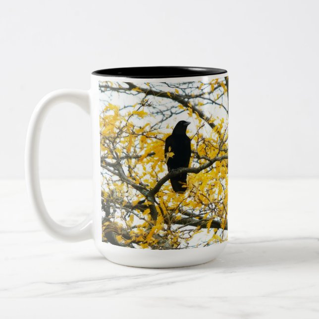 Goldene Bäume und Krähen Zweifarbige Tasse (Links)