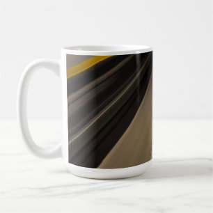Goldene Bewegungslinien Kaffeetasse