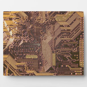 Goldene Cyber-Schaltplatine Tech-Kunst Elektronik Fotoplatte