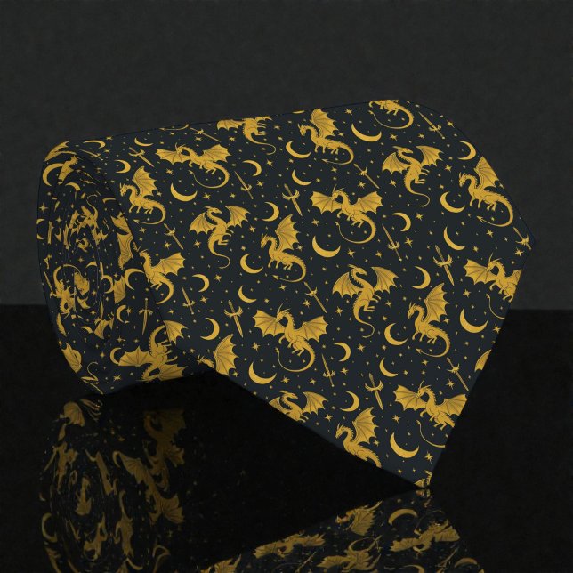 Goldene Drachen auf schwarzer Krawatte (Von Creator hochgeladen)