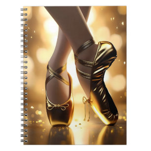 Goldene Eleganz: Ballerina Schuhe auf Gold Bokeh Notizblock