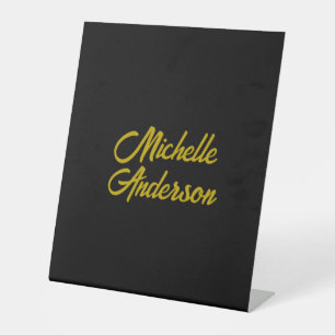 Goldene Farbe Schwarzer Moderner Minimalistischer Sockelschild