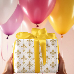 Goldene Fleur-de-Lis-Muster nahtlos auf Weiß Geschenkpapier