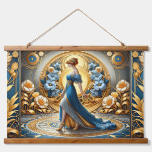 Goldene Göttin in Art Nouveau Blüte Wandteppich Mit Holzrahmen