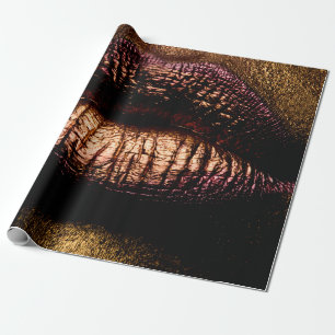 Goldene Lippen schließen. Gold Metalllippe. Schöne Geschenkpapier
