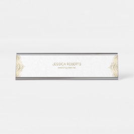 Goldene Mandalarahmen mit weißem Hintergrund Schreibtischnamensplakette