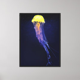 Goldene Qualle im tiefblauen, hellen Ozean Leinwanddruck