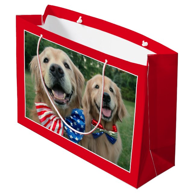 Goldene Retriever am Große Geschenktüte (Rückseite Schrägansicht)