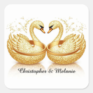 Goldene Schwäne umarmen sich in eleganter künstler Quadratischer Aufkleber
