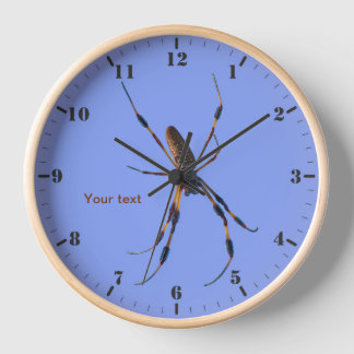 Goldene Seidenspinne Uhr