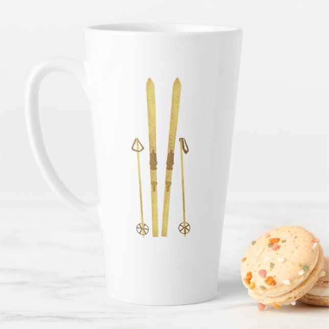 Goldene Skier und Polen | Retro Ski Illustration Milchtasse (Beispiel)
