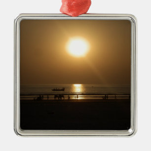 Goldene Sommer-Sonnenuntergangsreflexion am Strand Ornament Aus Metall