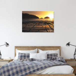 Goldene Sonnenuntergangsreflektionen in der Mosaik Leinwanddruck