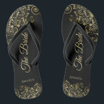 Goldene Spitze auf Schwarz The Bride Elegante Hoch Flip Flops<br><div class="desc">Tanzen Sie die Nacht mit diesen schönen Hochzeitsflip-Flops. Sie sind für die Braut konzipiert und zeichnen sich durch ein schlichtes und dennoch elegantes Design aus, das mit goldfarbenen Schriftzeichen auf klassischem schwarzem Hintergrund und extravaganten goldenen Spitzen-Gürteln und Wirbel besticht. Eine schöne Art, extravagant und angemessen bleibe, während Sie Ihren Füßen...</div>