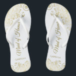 Goldene Spitzen auf einer Trauzeugin mit weißer El Flip Flops<br><div class="desc">Diese wunderschönen Hochzeitskippen sind eine großartige Möglichkeit, Ihre Trauzeugin zu danken und zu erkennen, während sie gleichzeitig ihre Füße rette. Das elegante Design mit goldenen Spitzen-Frills auf weißem Hintergrund und extravagant goldfarbenen Schriftzeichen. Der Test liest Trauzeugin mit ihrem Namen unten. Ein guter Weg, ihr zu danken, dass sie Teil Ihres...</div>