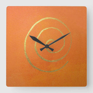Goldene Swirl auf Orange Golden Spiral Moderne Kun Quadratische Wanduhr