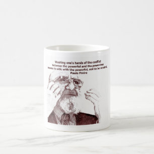 Goldene Wörter durch Freire Tasse