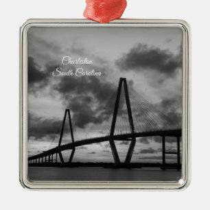 Goldener Abend bei Arthur Ravenel Graustufen Ornament Aus Metall