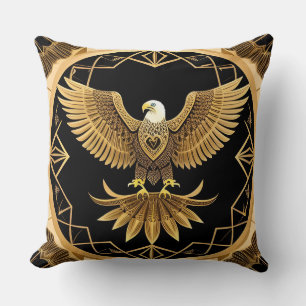 Goldener Adler auf geometrischer Mandala Kissen