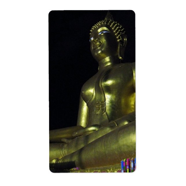 Goldener Buddha in der Nacht (Vorne)
