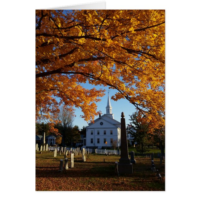 Goldener Fall Aussicht auf die Kirche vom Friedhof (Vorne)