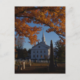 Goldener Fall Aussicht auf die Kirche vom Friedhof Postkarte