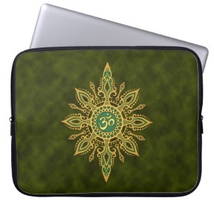 Goldener grüner Om-Stern Laptopschutzhülle