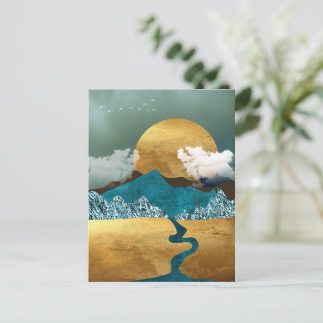 Goldener Horizont mit blauen Bergen Postkarte (Stehend Vorderseite)