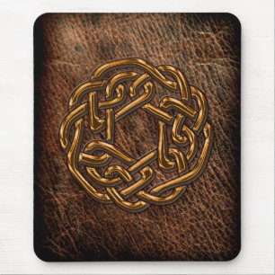 Goldener keltischer Knoten auf Leder Mousepad