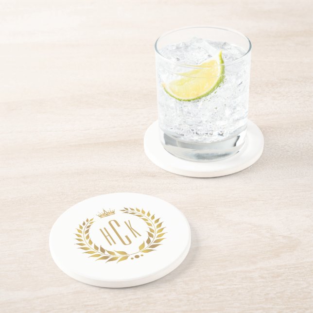 Goldener Lorbeerkranz mit individuellem Monogramm Getränkeuntersetzer (Seite)