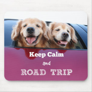 Goldener Retriever behalten Ruhe und Straßen-Reis Mousepad