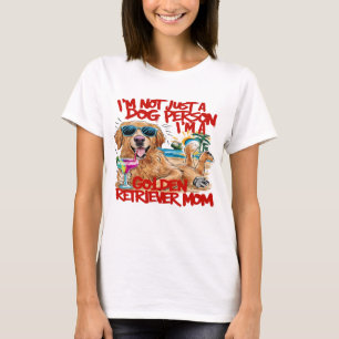 Goldener Retriever mit Sonnenbrille und Drink T-Shirt