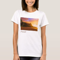 Goldener Sonnenuntergang am Strand, Hawaii