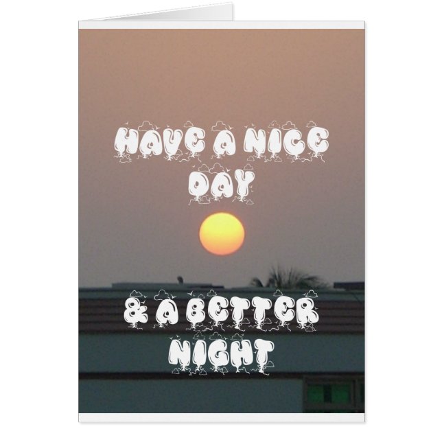 Goldener Sonnenuntergang mit schönen Tag- und Nach (Vorne)