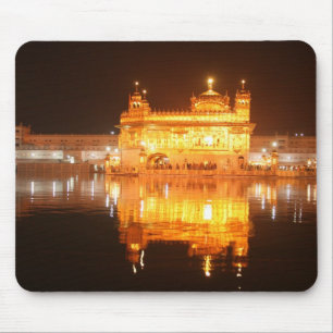 Goldener Tempel Amritsar Nordindien nachts Mousepad