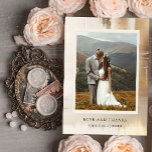 Goldenes Abstrakt | Elegante Hochzeit Dankeskarte<br><div class="desc">Dieses wunderschöne,  moderne Hochzeitsinklusive besticht durch einen eleganten,  abstrakten,  neutralen und vergoldeten Hintergrund mit Imitaten und Ihrem Lieblingsstipendium in der Mitte. Klassische Wirble Kalligraphie auf der Kartenrückseite sagt "danke" und es gibt Platz,  um Ihre eigene persönliche Nachricht hinzuzufügen.</div>