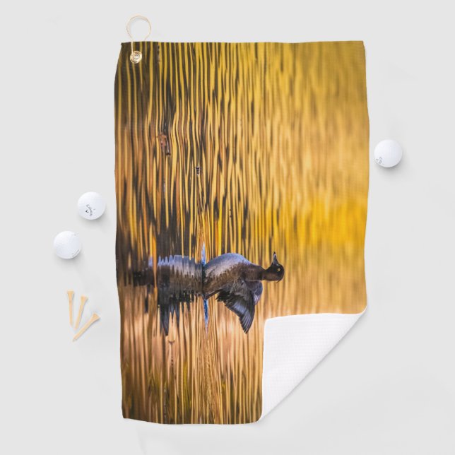 Goldenes Auge auf einem goldenen See Golfhandtuch (Insitu)