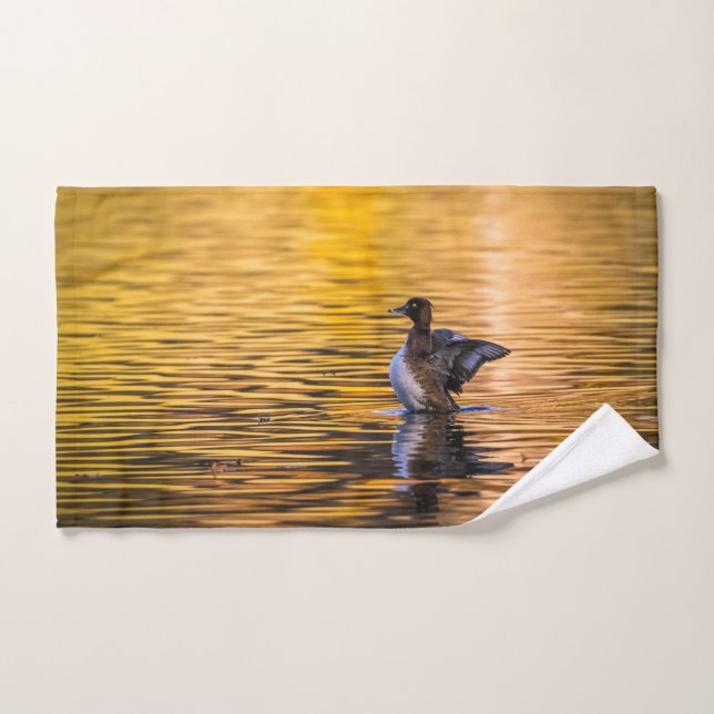 Goldenes Auge auf einem goldenen See Handtuch (Handtuch)