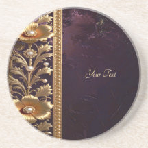 Goldenes Blumenornament mit Perlen Sandstein
