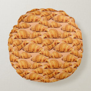 Goldenes Croissant, Bäckerei nahtloses Muster. Rundes Kissen