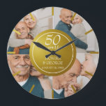 Goldenes Foto zum 50. Jahrestag der Hochzeit Große Wanduhr<br><div class="desc">50. Hochzeitstag Gold 4 Foto Design. Personalisieren Sie Ihre Fotos,  Namen und Daten.</div>