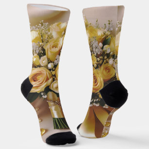 "Goldenes Glühen: Eine gefällige Rose Bouquet der Socken