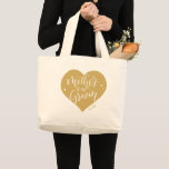 Goldenes Herz und Drehbuch Mutter des Bräutigams Jumbo Stoffbeutel<br><div class="desc">Niedliche Personalisierte Mutter der Bräutigam Tote Tasche mit farblich bearbeitbaren goldenen Herzform,  moderne Schrift und individuelle Name,  große Hochzeitsfeier Geschenke.</div>