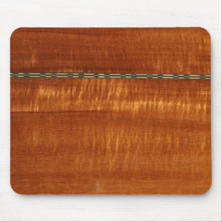 Goldenes hölzernes Korn mit Mousepad