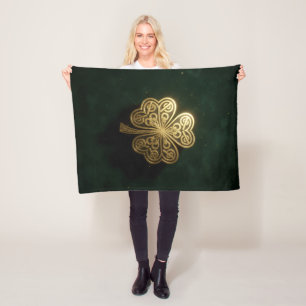 Goldenes keltisches Kleeblatt-Samtdecke in Grün Fleecedecke