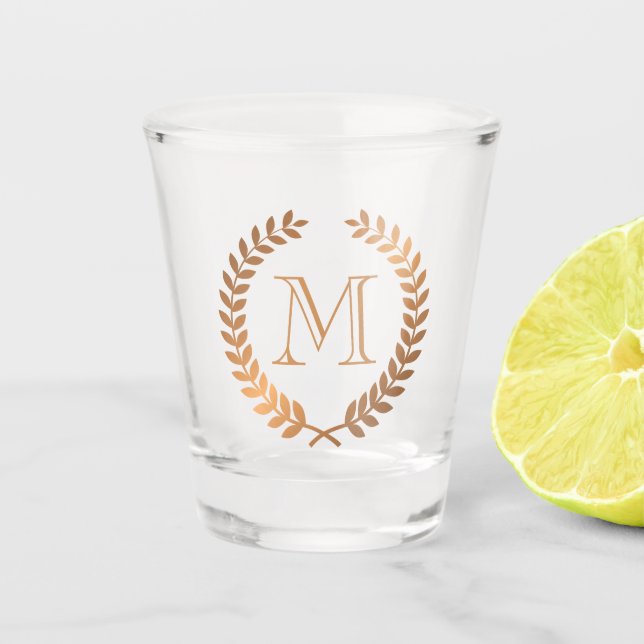 Goldenes Lorbeerkranz-Monogramm Schnapsglas (Vorderseite)
