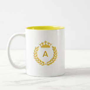 Goldenes Monogramm & Krone mit Lorbeerblättern  Zweifarbige Tasse