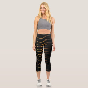 Goldenes Muster 4 Capri Leggings
