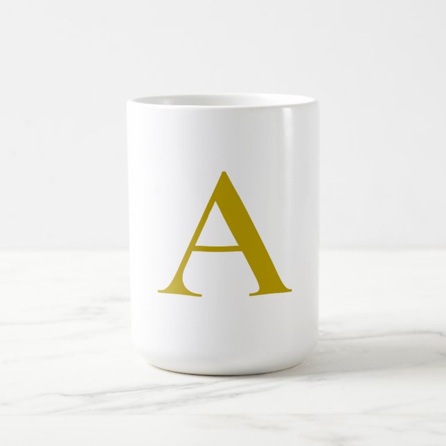Goldfarbene benutzerdefinierte Monogramm Anfangsbu Kaffeetasse (Mittel)